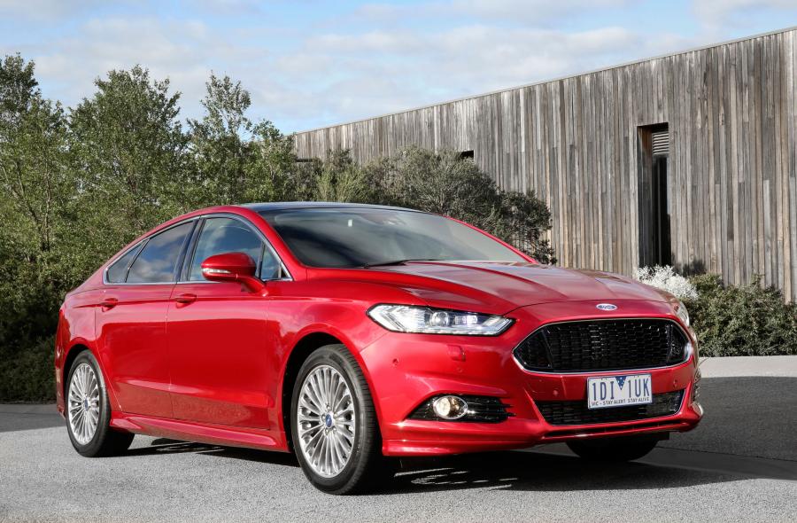  Ford Mondeo Titanium Hatchback 2015 года  (AU) (фото 9 из 12)